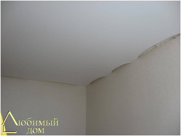 Заправка полотна натяжного потолка